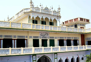 Jamia Islamia Rirhi Tajpura Photo